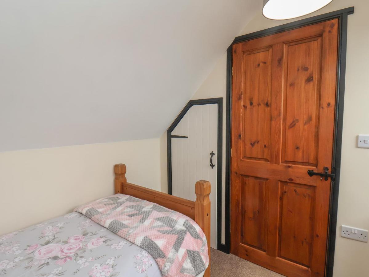 Cow Byre Cottage Whitby Ngoại thất bức ảnh